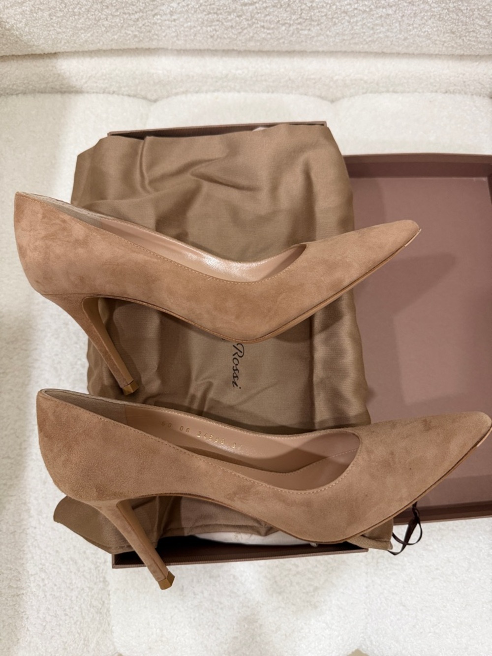 Gianvito Rossi Suede Pointed-Toe Pumps in Taupe - Picture 3 of 7